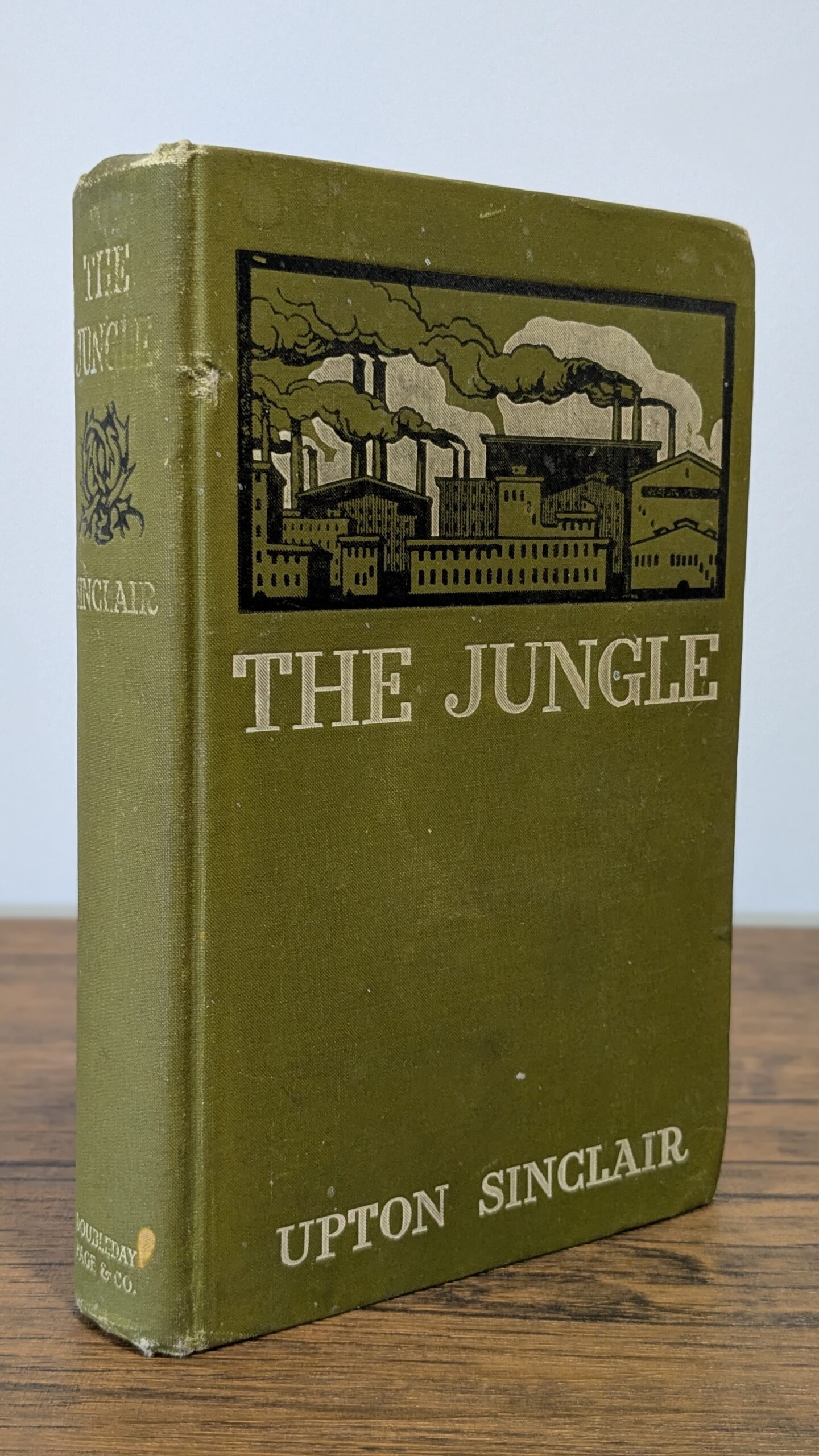 The Jungle (1906) — Upton Sinclair — Advance Copy - Front and Spine